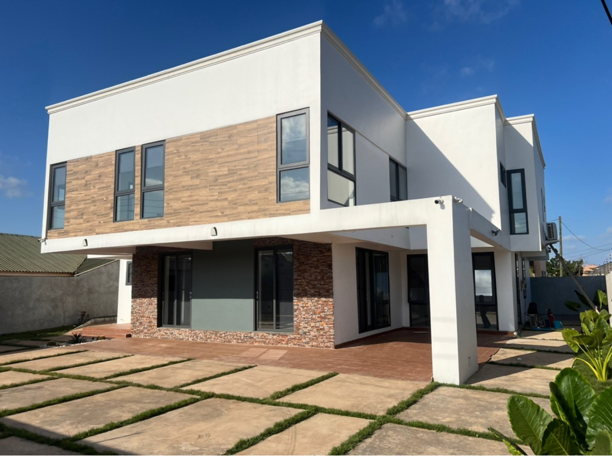 Smart Nest - 5 Bedroom Smart House